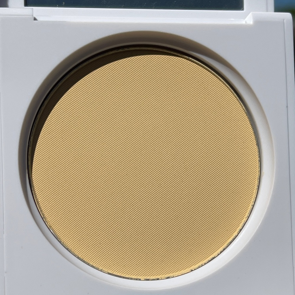 OFRA COSMETICS Banana Powder - Picture 4 of 8